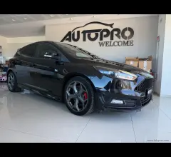 Auto - Ford focus 2.0 tdci 185 cv st3