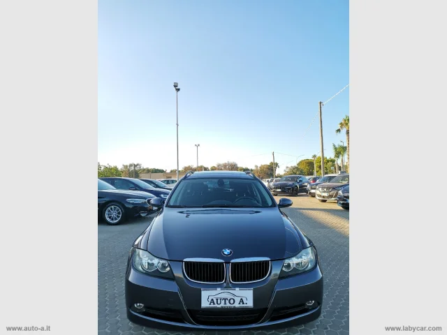 Auto - Bmw 320d touring futura