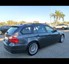 Auto - Bmw 320d touring futura