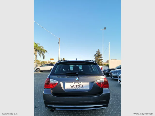 Auto - Bmw 320d touring futura