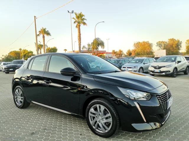 Auto - Peugeot 208 bluehdi 100 s&s 5p. allure