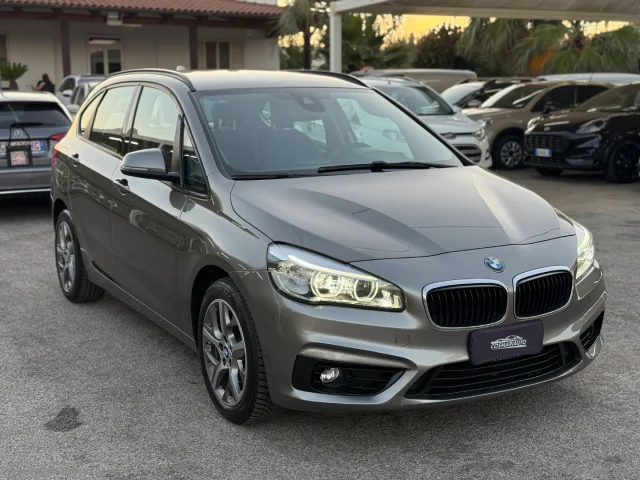 Bmw 216d active tourer advantage