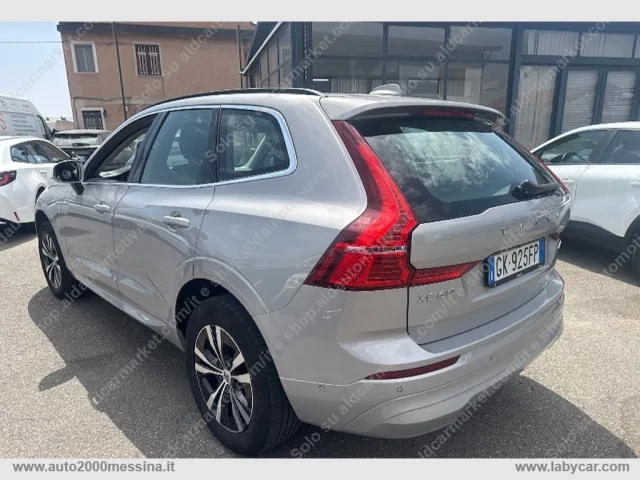 Auto - Volvo xc60 b4