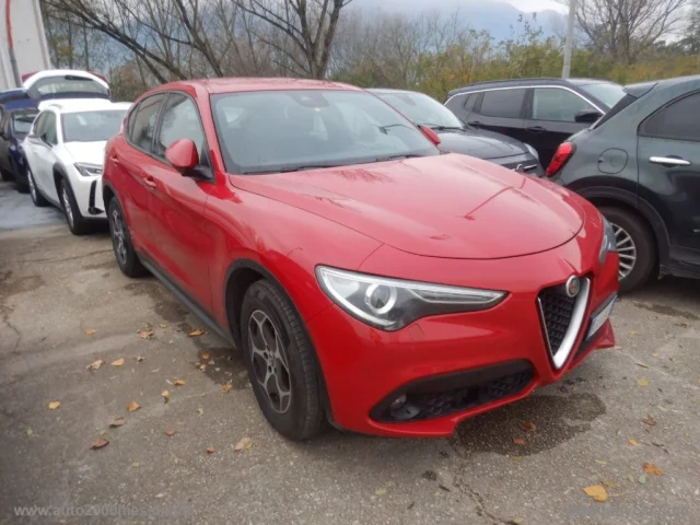 Auto - Alfa romeo stelvio 2.2 t.d. 160cv at8 rwd sup. bus.
