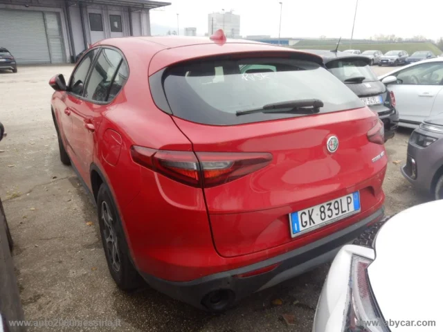 Auto - Alfa romeo stelvio 2.2 t.d. 160cv at8 rwd sup. bus.