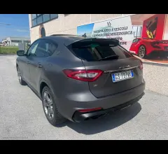 Auto - Maserati levante v6 awd gransport