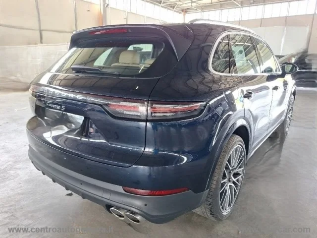 Auto - Porsche cayenne 2.9 v6 s platinum edition