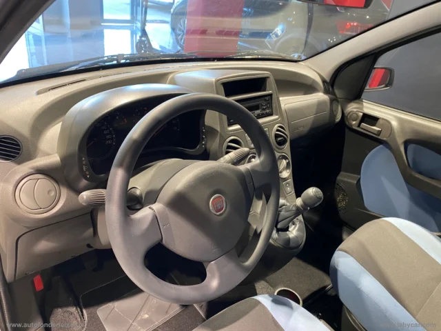 Auto - Fiat panda 1.2 4x4 climbing