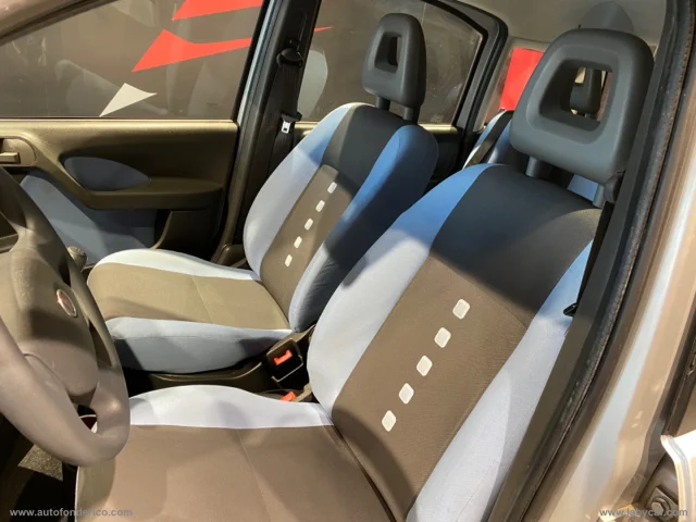 Auto - Fiat panda 1.2 4x4 climbing