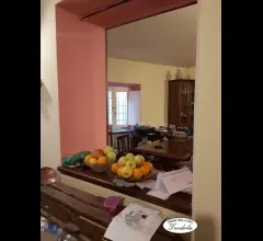 Appartamenti in Vendita - Semindipendente nel paese di tendola (fosdinovo)