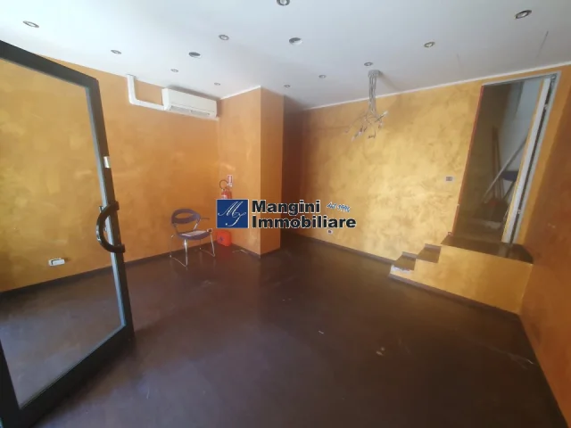 Appartamenti in Vendita - Via de larderl