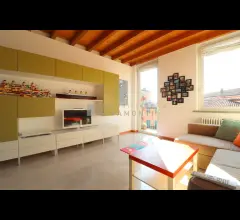 Appartamenti in Vendita - Trilocale a lecco