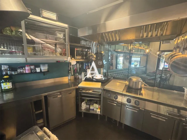 Appartamenti in Vendita - Tecnoazienda - bar ristorante pasticceria