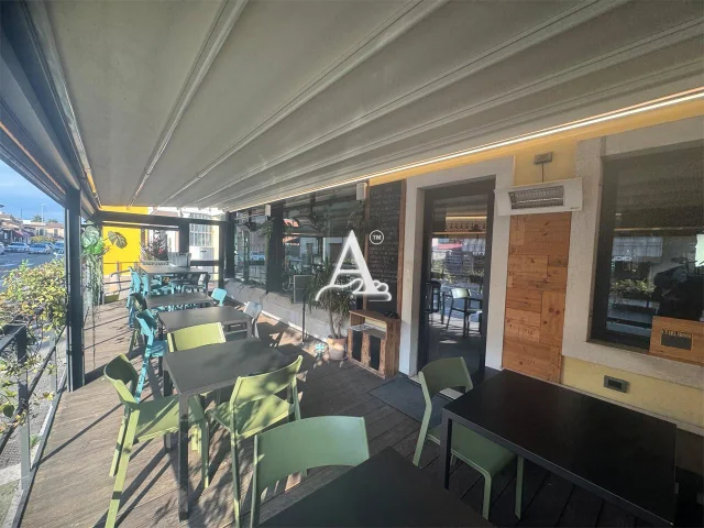 Appartamenti in Vendita - Tecnoazienda - bar ristorante pasticceria