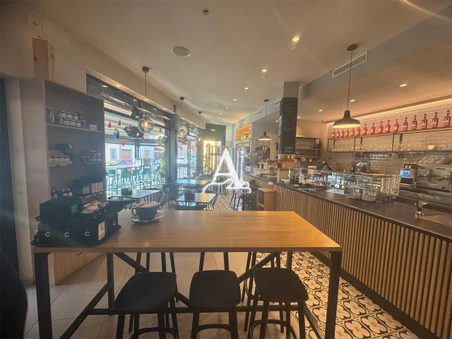 Appartamenti in Vendita - Tecnoazienda - bar ristorante pasticceria