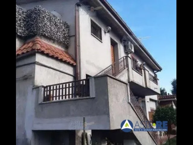 Via guglielmo rondelet, 151, 00134 roma rm, italia