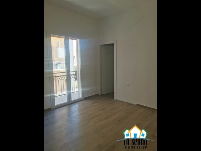 Appartamenti in Vendita - Appartamento ristrutturato secondo piano corso dei mille