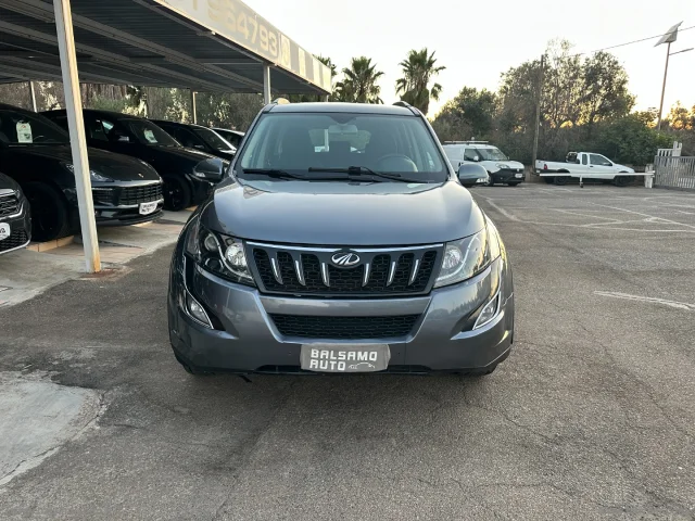 Auto - Mahindra xuv500 2.2 16v awd w6