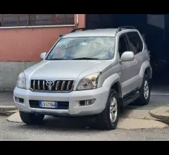 Auto - Toyota land cruiser 3.0 d-4d 16v 3p.
