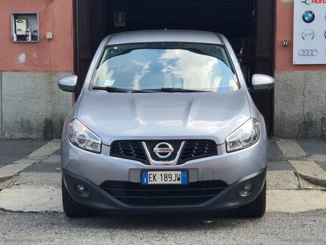 Auto - Nissan qashqai 1.6 acenta