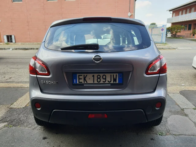 Auto - Nissan qashqai 1.6 acenta