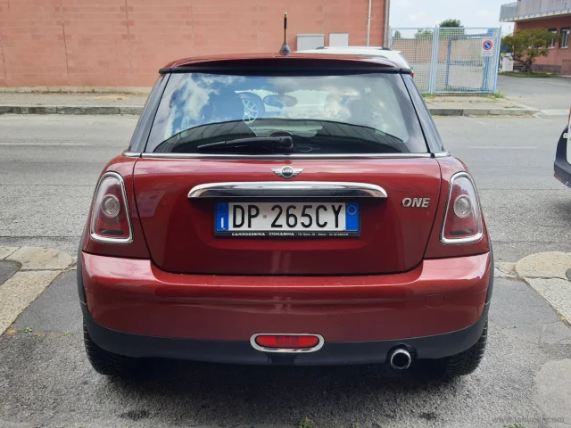 Auto - Mini mini one