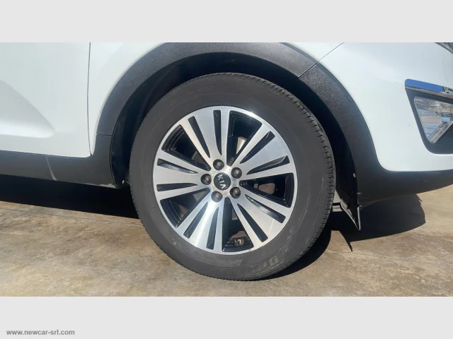 Auto - Kia sportage 1.7 crdi 2wd cool