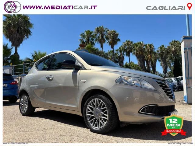 Auto - Lancia ypsilon 1.2 69 cv 5p. s&s gold