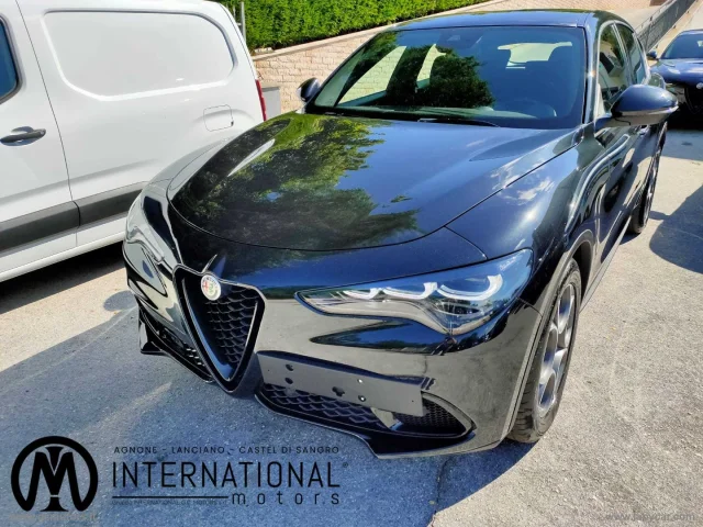 Auto - Alfa romeo stelvio 2.2 t.d. 160cv at8 rwd sprint