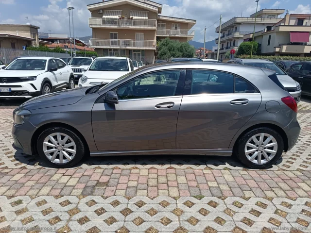 Auto - Mercedes-benz a 160 d automatic executive