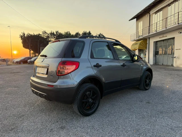 Auto - Fiat sedici 1.6 16v 4x4 experience