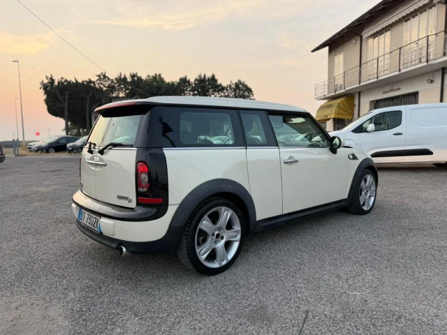 Auto - Mini mini 1.6 16v cooper d chili clubman