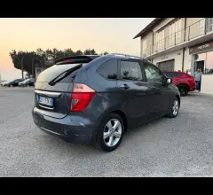 Auto - Honda fr-v 2.2 16v i-ctdi executive navi lh dpf
