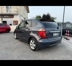 Auto - Honda fr-v 2.2 16v i-ctdi executive navi lh dpf