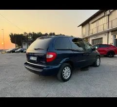 Auto - Chrysler voyager 2.5 crd cat lx leather