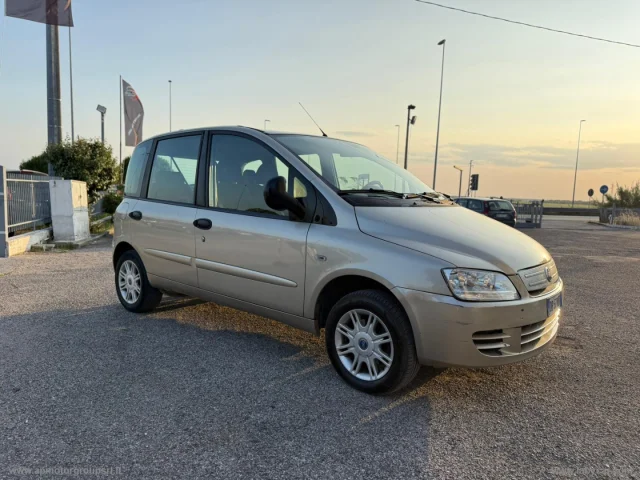 Fiat multipla 1.6 16v natural power emotion