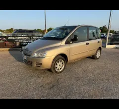 Auto - Fiat multipla 1.6 16v natural power emotion