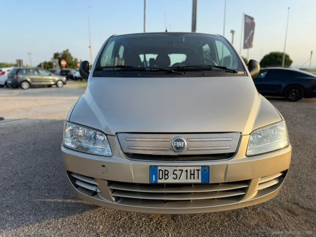 Auto - Fiat multipla 1.6 16v natural power emotion