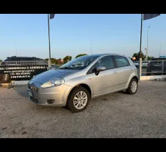 Auto - Fiat grande punto 1.4 3p. dynamic natural p.