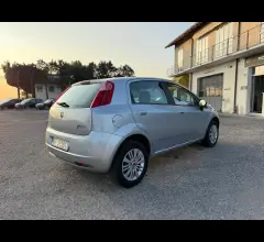 Auto - Fiat grande punto 1.4 3p. dynamic natural p.