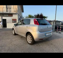 Auto - Fiat grande punto 1.4 3p. dynamic natural p.