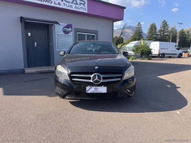 Auto - Mercedes-benz a 180 cdi blueefficiency premium