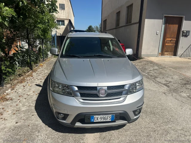 Auto - Fiat freemont 2.0 multijet 140 cv freemont
