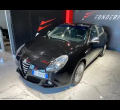Auto - Alfa romeo giulietta 2.0 jtdm-2 grandinata