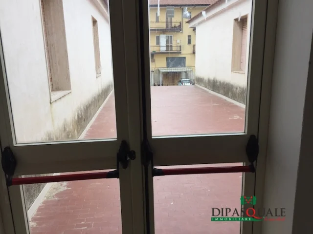 Appartamenti in Vendita - Uffici a reddito