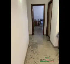 Appartamenti in Vendita - Panoramico ed ampio appartamento zona paolo vetri