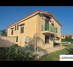 Appartamenti in Vendita - Carini / piraineto: villa con accesso privato al mare