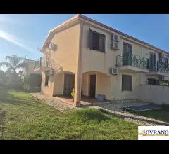 Appartamenti in Vendita - Carini / piraineto: villa con accesso privato al mare