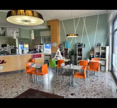 Appartamenti in Vendita - Tecnoazienda - bar giornaliero con plateatico privato