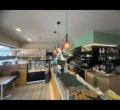 Appartamenti in Vendita - Tecnoazienda - bar bistrot giornaliero con plateatico